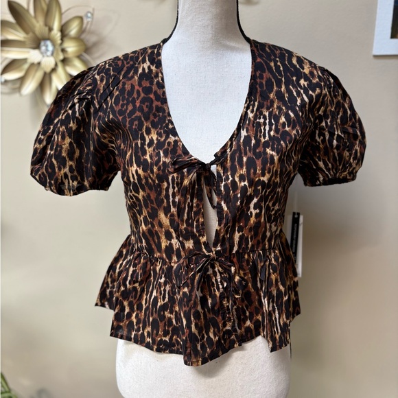 NWT Live 4 Truth Leopard Print Puff Sleeve Blouse - Picture 2 of 11